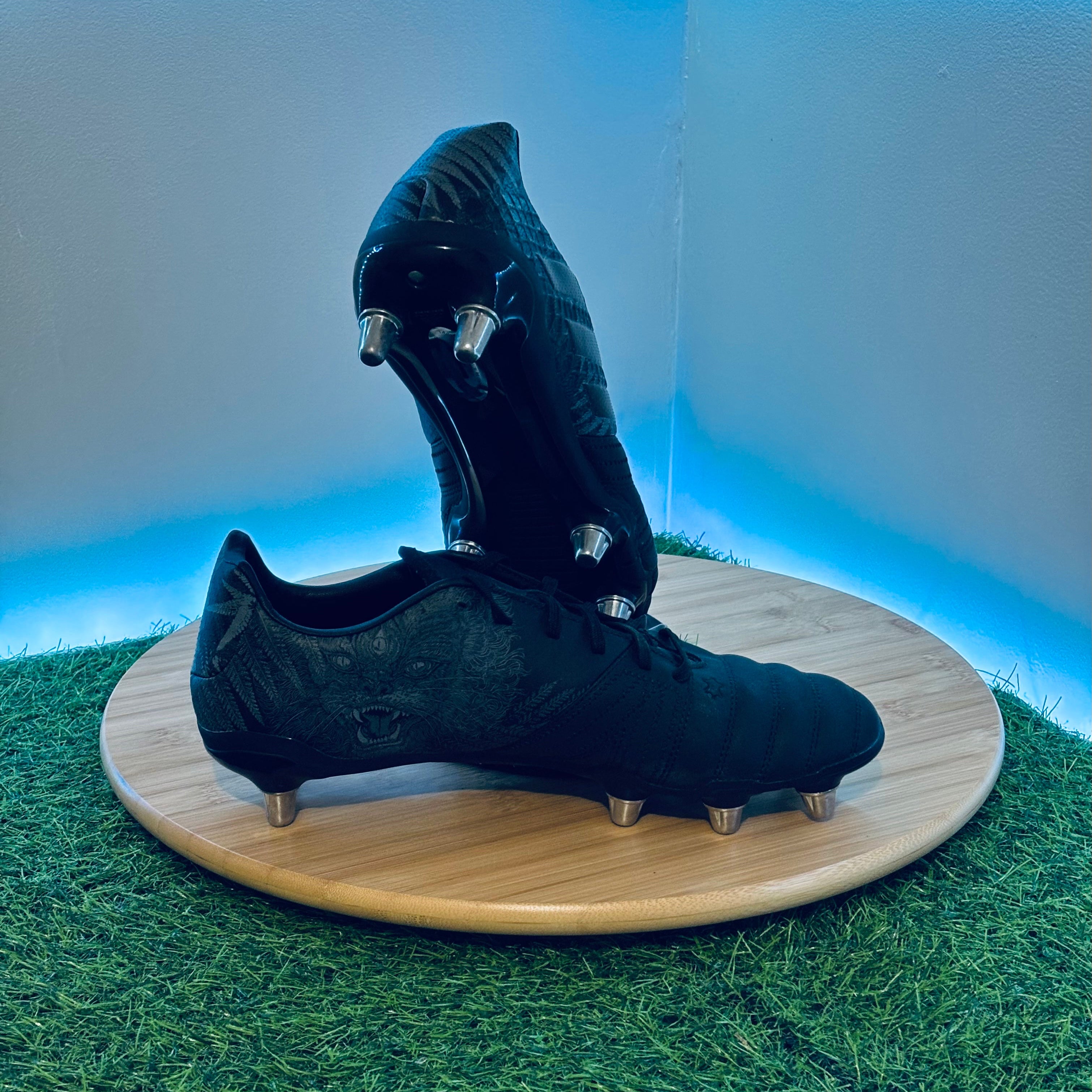 New Boot — Original Condition Adidas Kakari Elite SG US 11