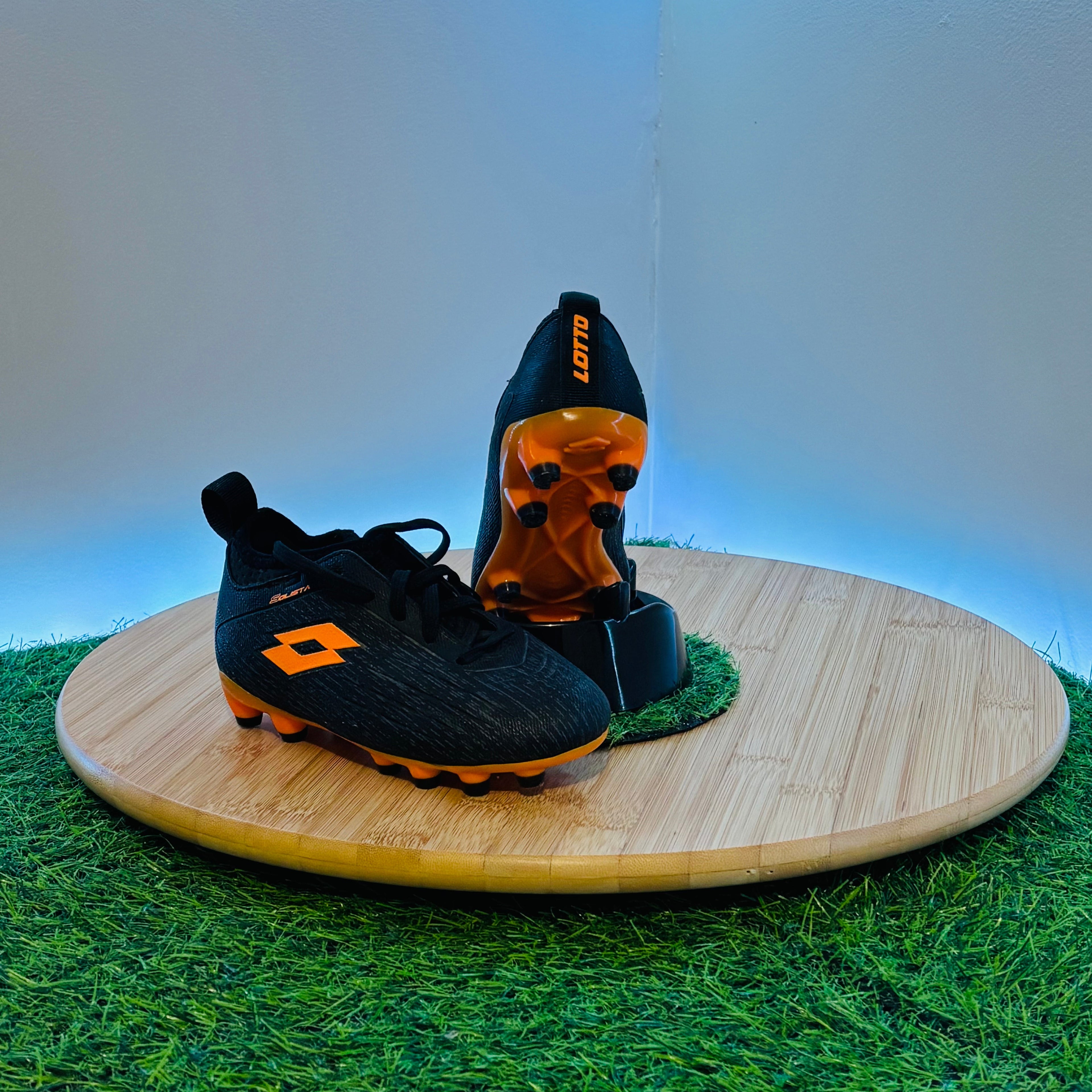 Second Hand Boot — Original Condition Lotto Solista 11 UK